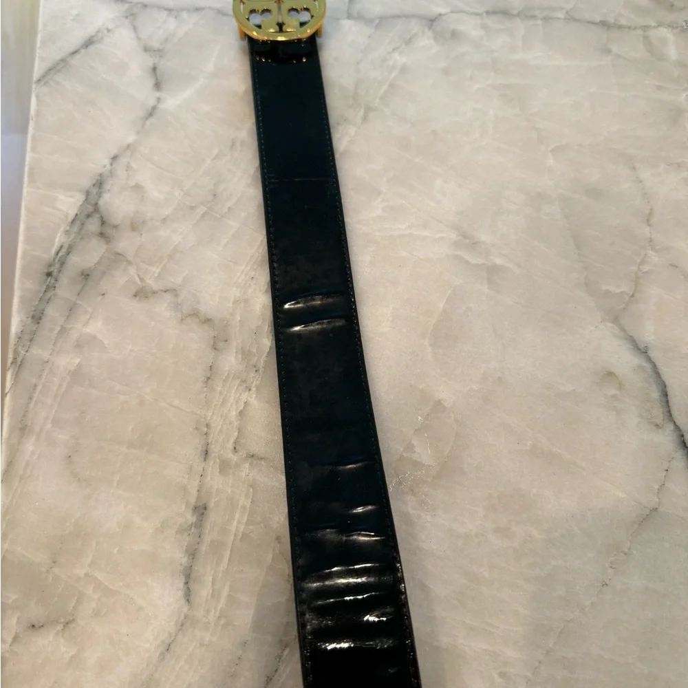 Black and Gold Tory Burch Belt - Picture 4 of 5